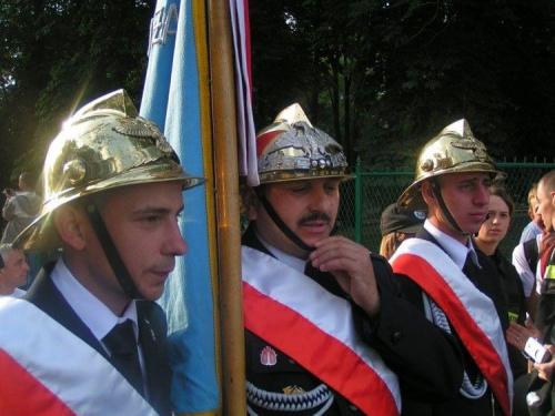 IV Piesza Pielgrzymka Diecezji Świdnickiej na Jasną Górę 31.07-09.08.2007 - Zdjęcie autorstwa Burmistrza Ząbkowic Śląskich- Pana Krzysztofa Kotowicza #StrażPożarna #JasnaGóra #pielgrzymka