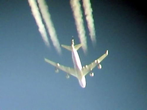 10.01.2007 - 14:49 - PADKA-TEPNA - na wschód - B747 Lufthansa (malowanie Star Aliance)