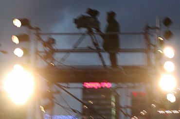 15. Finał Wielkiej Orkiestry Świątecznej Pomocy. 14 stycznia 2007. Warszawa, Pałac Kultury i Nauki.
www.TVPmaniak.pl #tvpmaniak #tvp #tvp2 #wośp #wosp #jurek #owsiak #wielka #orkiestra #swiatecznej #świątecznej #pomocy #kultury #nauki #pkin