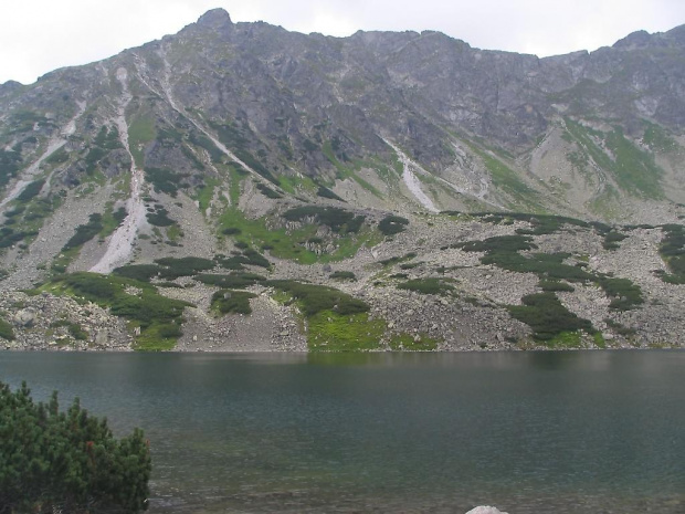 Przedni Staw z Obalonym Wierchem