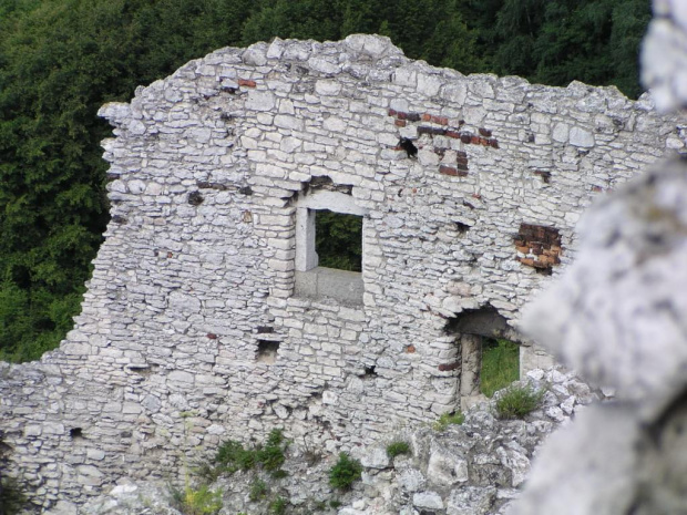 02-08-2005 #Zamki #Ogrodzieniec #Ruiny