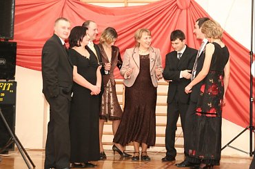 Niniejszym dziękuję Zbigniewowi Jończykowi z "Twojego Głosu" za udostępnienie zdjęć i zgodę na ich publikację w Fotosiku. W.N. #Studniówka #Sobieszyn #ZbigniewJończyk #TwójGłos #MarekJóźwik