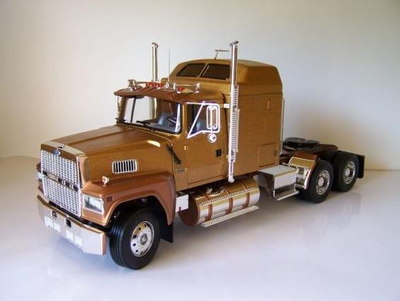 Ford LTL 9000