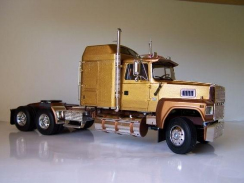 Ford LTL 9000