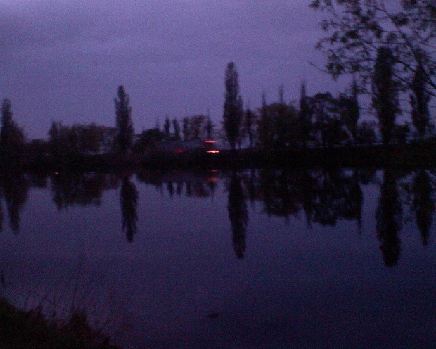 Wieczorne zdjęcia jeziorka.