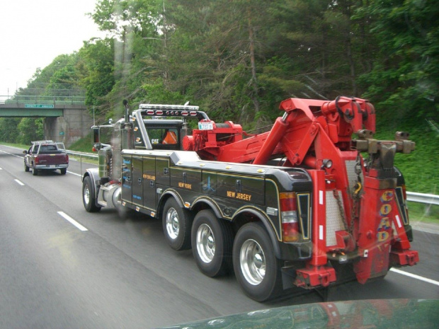 Tow Truck Pete 379