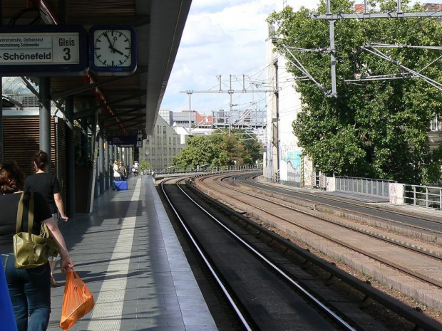 S-Bahn i Natur-Park Schöneberger Südgelände w Berlinie #Berlin