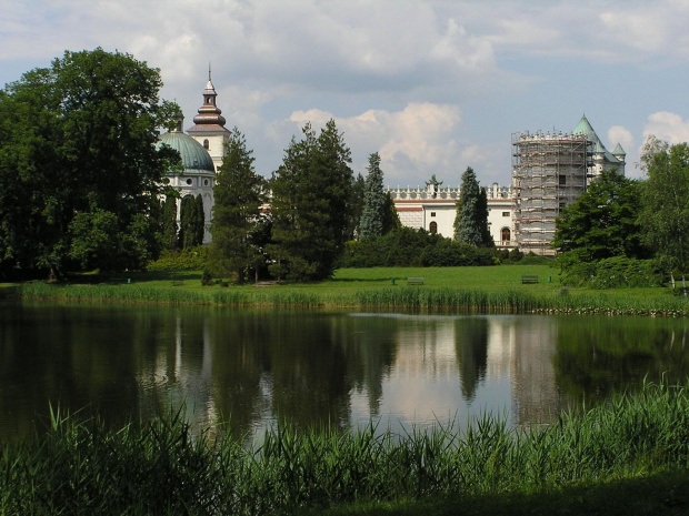 Pałac i park w Krasiczynie - czerwiec 2007 #Krasiczyn #zamek