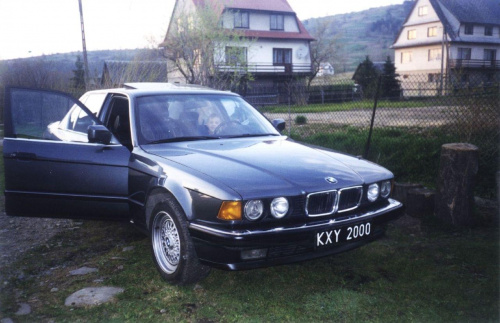 BMW BMW 735iA 1988r.Silnik M30B35 211KM. Kolor:Delfin Metallic